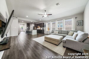 Building Photo - 13031 Maridell Park