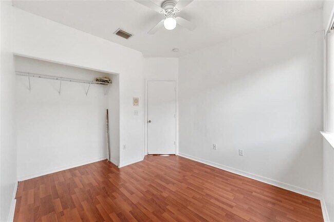Building Photo - 10819 NW 51st Ln