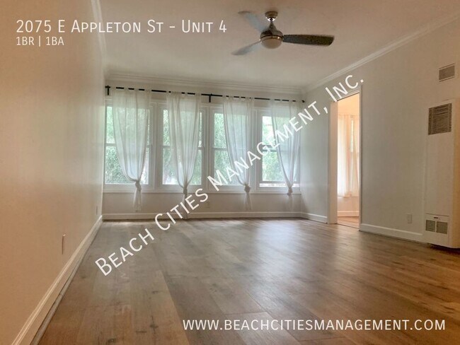 Building Photo - 2075 E Appleton St