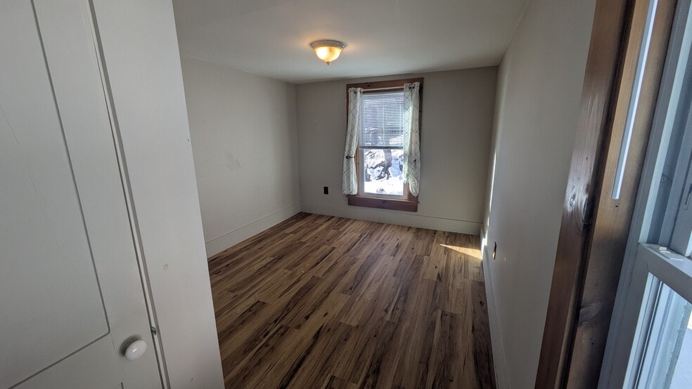 Building Photo - 4401 US Route 5 N