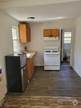 Building Photo - 200 Fosler Rd
