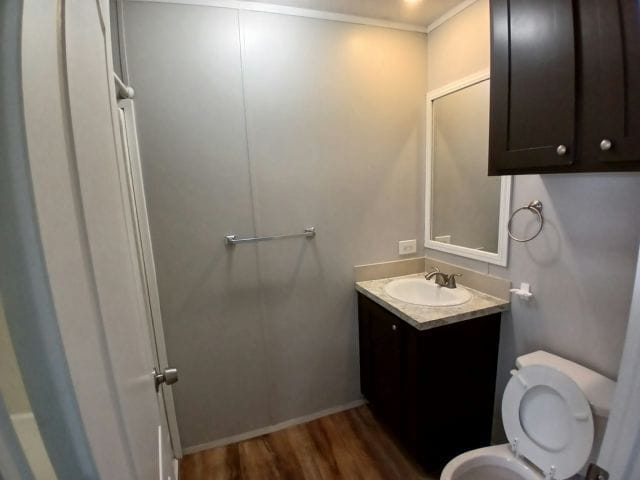 Building Photo - 1400 Banana Rd