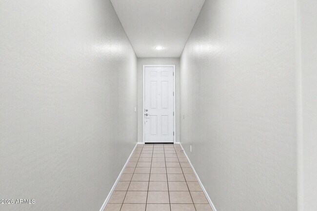 Building Photo - 2135 Tobias Way