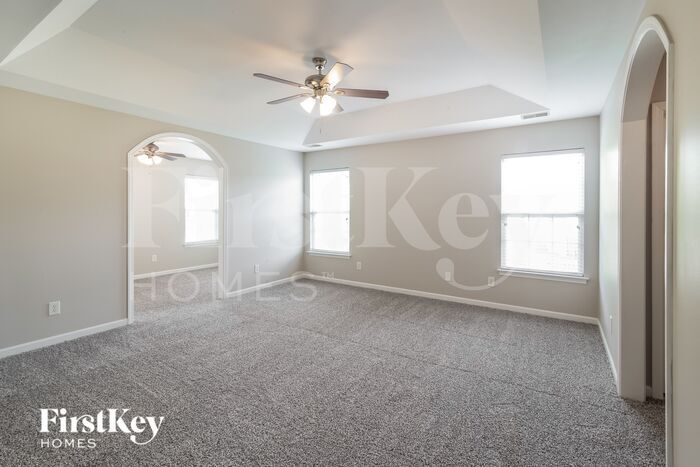 Building Photo - 3354 Kirkwall Dr
