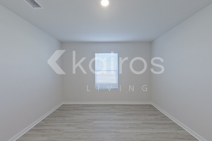 Building Photo - 4743 Malay Cir