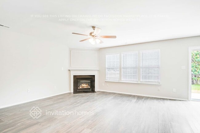 Building Photo - 6317 Saybrooke Dr