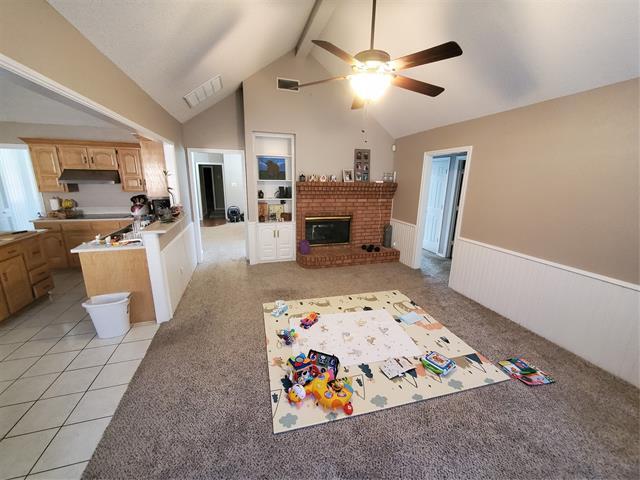 Building Photo - 2609 Classic Ct E