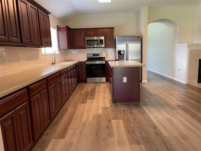 Building Photo - 1902 Winding Hollow Dr