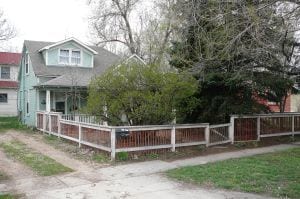 Building Photo - 2420 Mapleton Ave