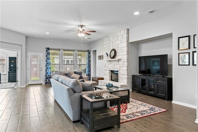 Building Photo - 20217 Great Egret Ln
