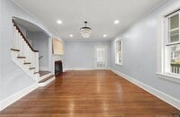 Building Photo - 111 Elmwood Pl