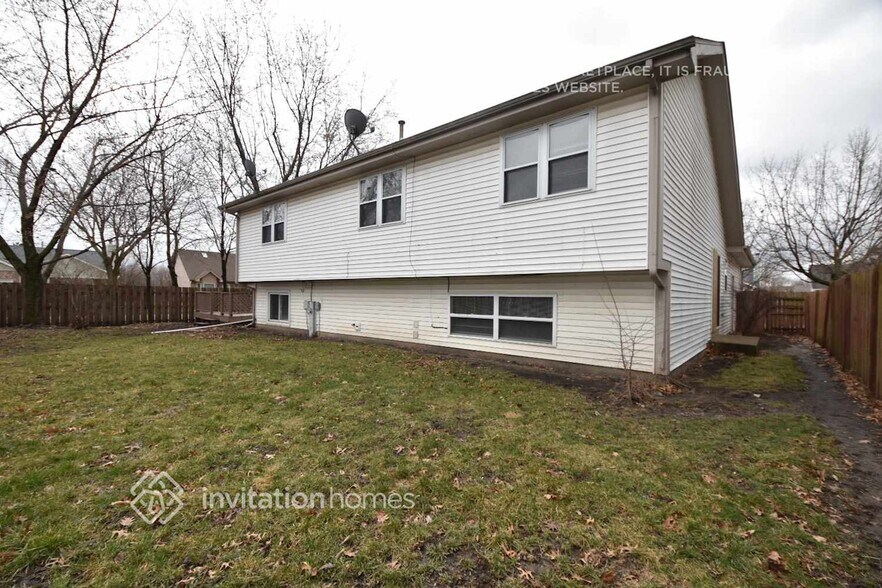 Building Photo - 3621 Shannon Ct