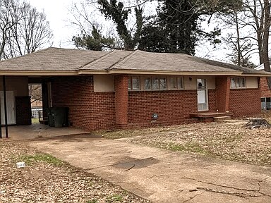 Building Photo - 3706 Lakewood Dr NW