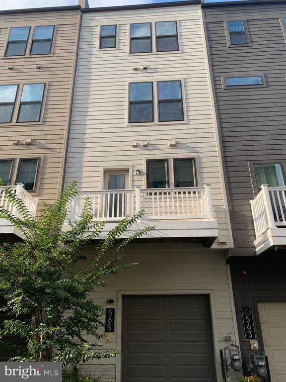 Building Photo - 565 Shorthorn Way