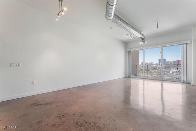 Building Photo - 200 Hoover Ave