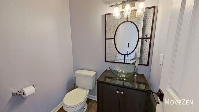 Building Photo - 215 Lafayette Rd