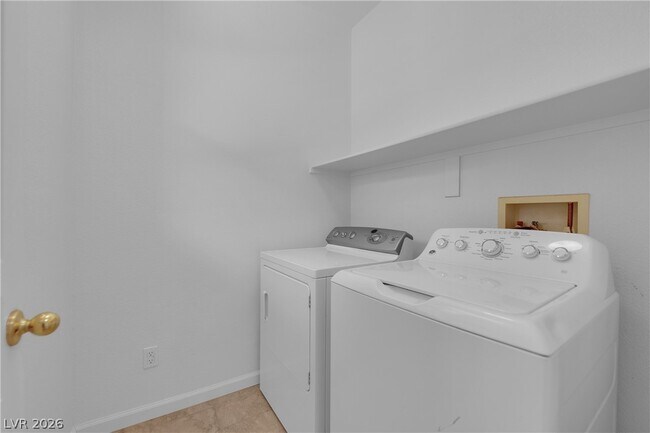 Building Photo - 8779 Salvestrin Point Ave
