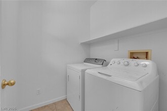 Building Photo - 8779 Salvestrin Point Ave