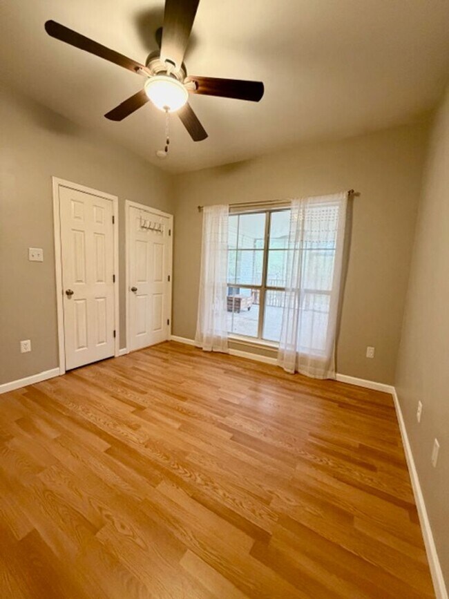 Building Photo - 13337 Bayou Grand S Blvd