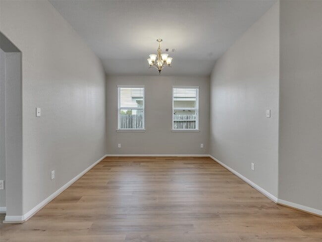 Building Photo - 10223 Sierra Grace Ln