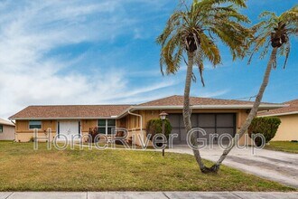 Building Photo - 6860 Kenwood Dr