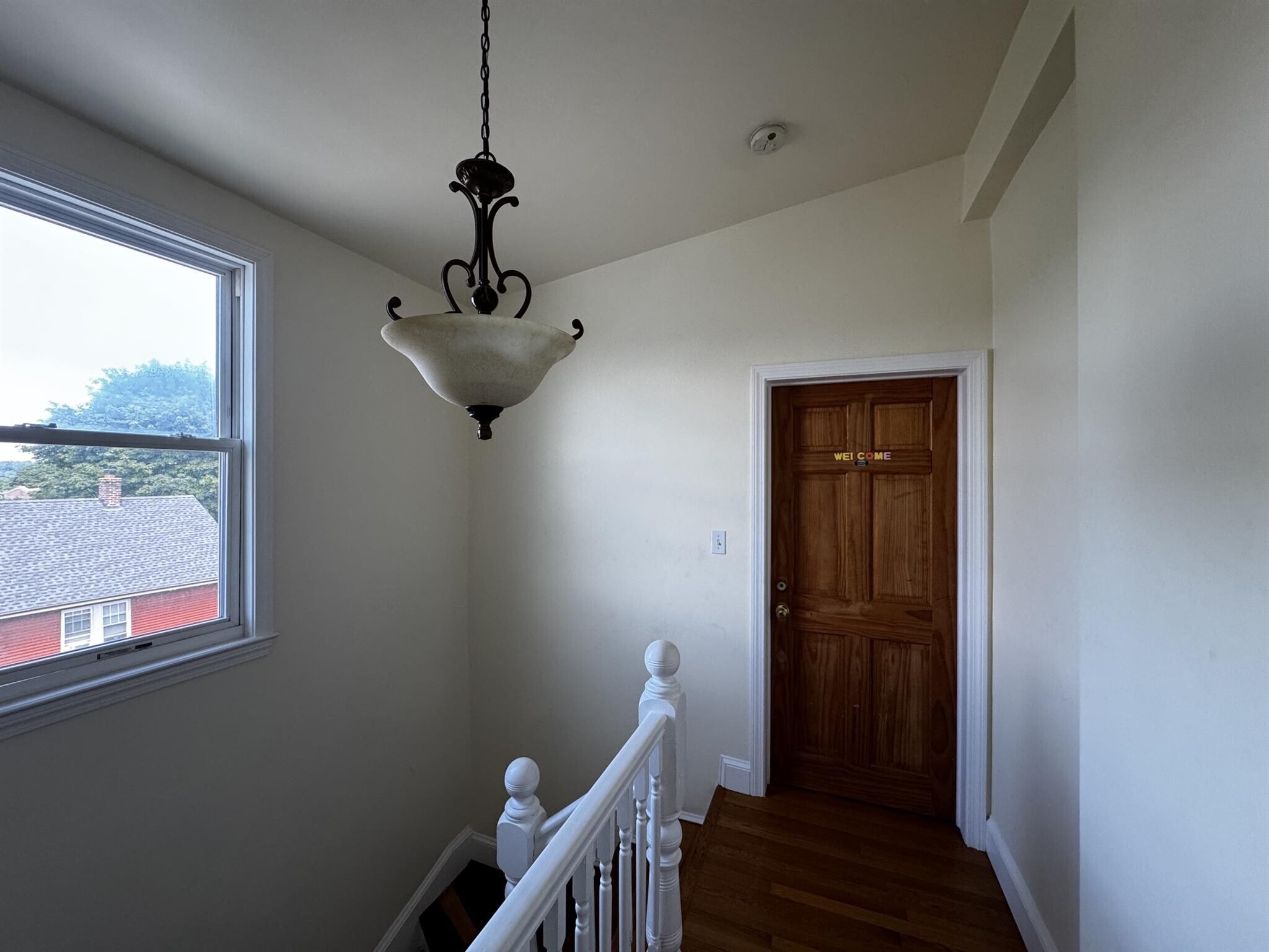 Building Photo - 30 Hume Ave