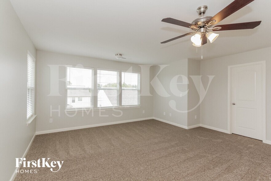 Building Photo - 174 Fesperman Cir