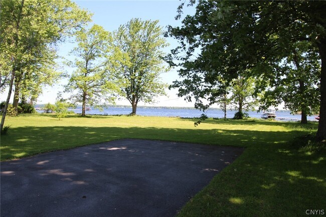 Building Photo - 6363 Muskrat Bay Rd