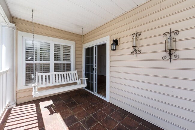 Building Photo - Great Ballantyne Location; Great Schools; 2BR/2BA Condo