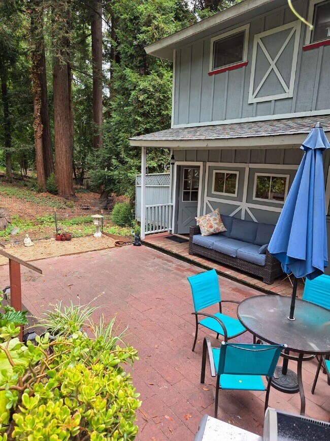 Building Photo - The Carriage House – Furnished Two Bedroom + Office/Reading  ALL utilities Included