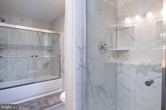 Building Photo - 6721 Timberbrook Ln