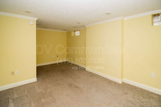 Building Photo - 20040 Bonnie Bank Blvd