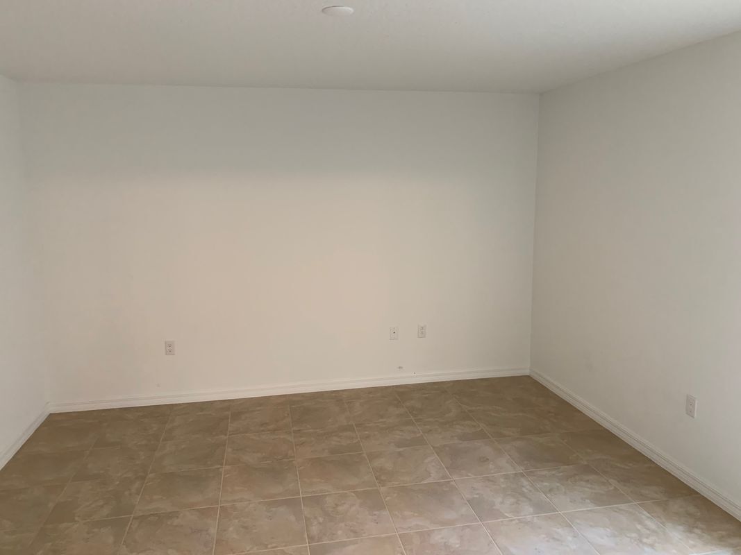 Building Photo - 36 Renshaw Dr