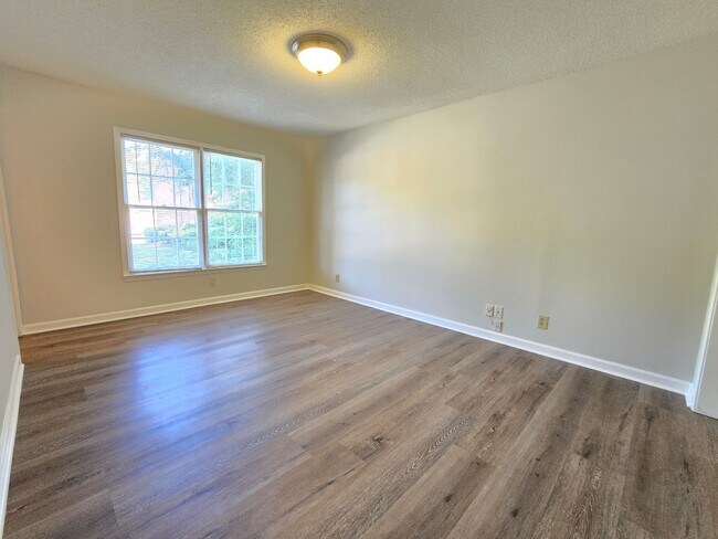 Building Photo - 493 Stone Mountain St