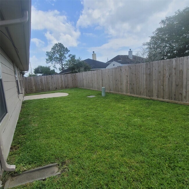 Building Photo - 1411 Hunter Ridge Ct