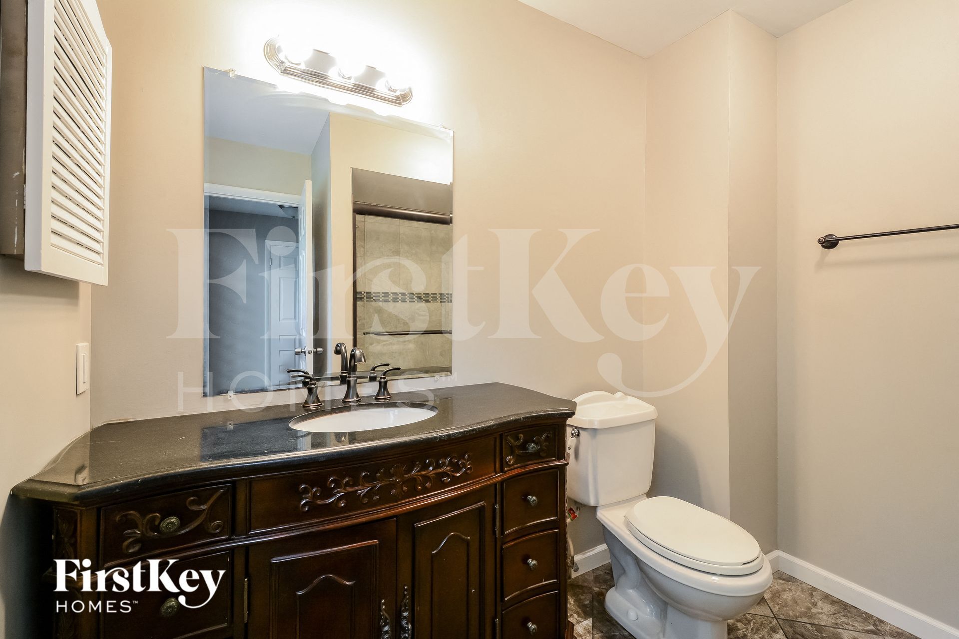 Building Photo - 186 River Valley Dr