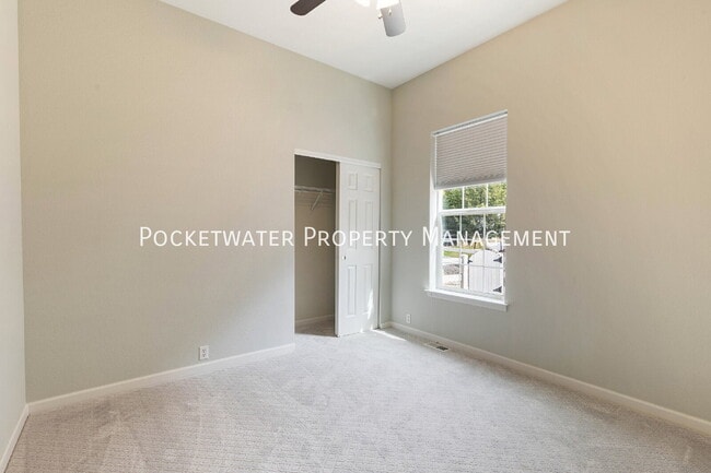 Building Photo - 3533 Parkside Center Dr