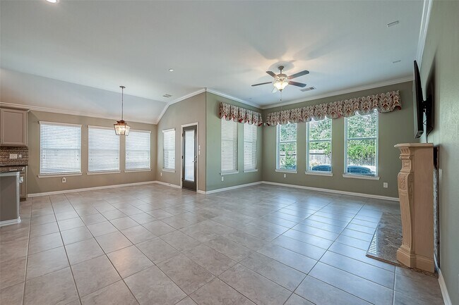 Building Photo - 23613 Alder Branch Ln
