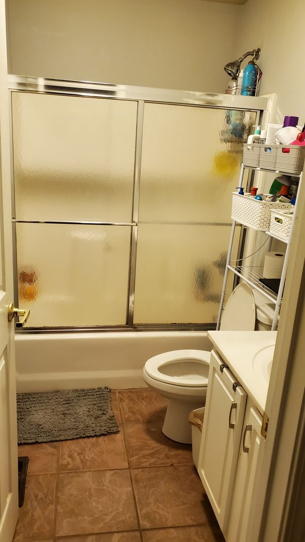 Building Photo - Knoxville 37916 - UT Area – 3 Bedroom Condo Available Now – Walk to Campus! - Call Brad Croisdale...