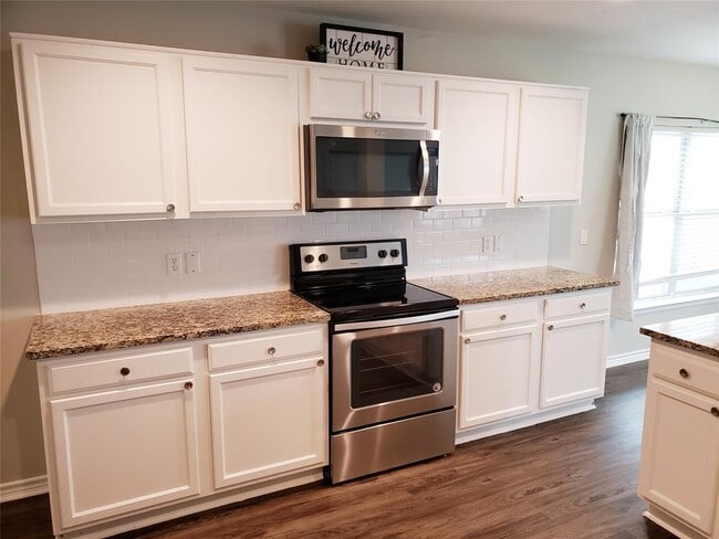 Building Photo - 116 Killdeer
