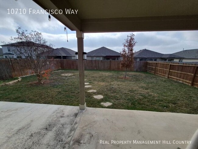 Building Photo - 10710 Francisco Way