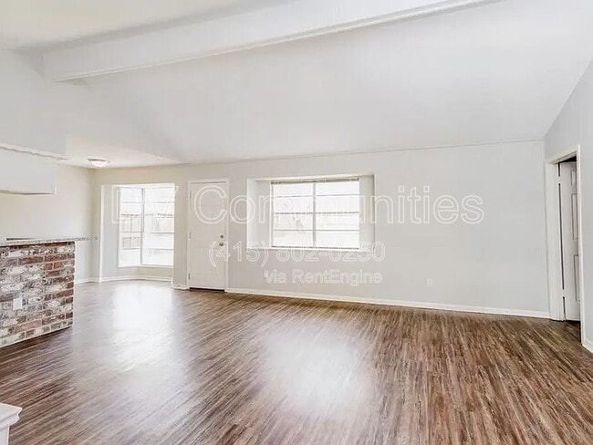 Building Photo - 11418 Creekhurst Dr
