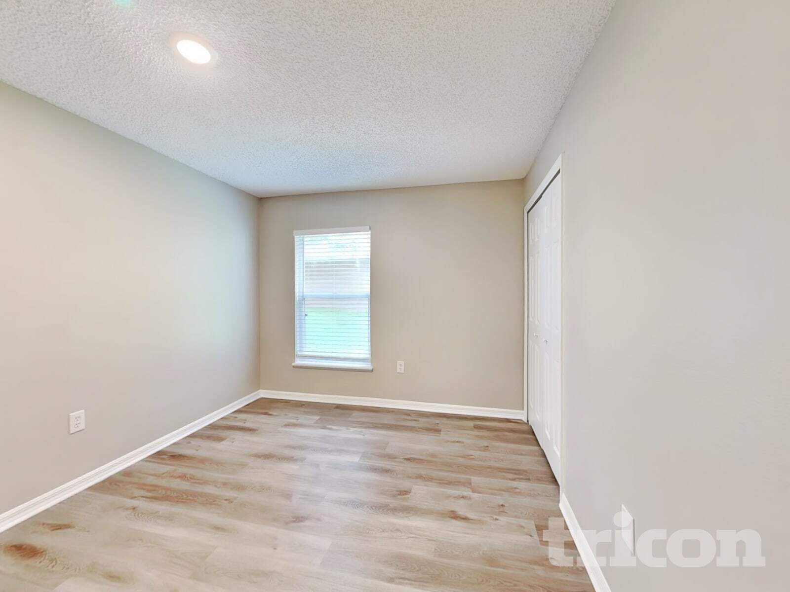 Building Photo - 649 Doe Cove Pl