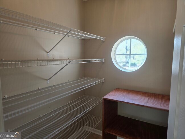 Building Photo - 426 Walthour Dr