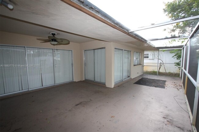 Building Photo - 6737 Pansy Dr