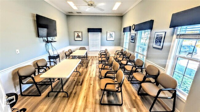 Building Photo - 958 Sandpiper Cir