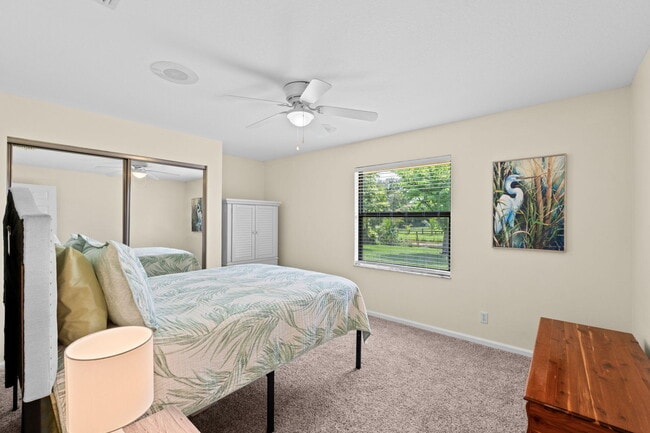 Building Photo - 1707 Primrose Ln