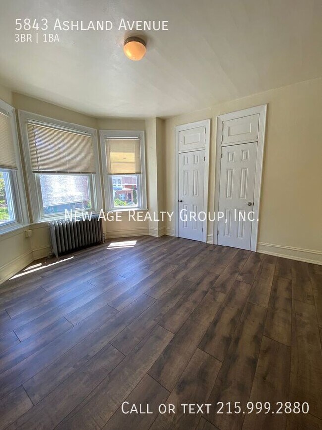 Building Photo - 5843 Ashland Ave