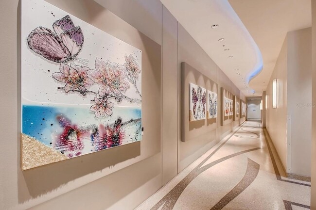 Building Photo - 150 E Robinson St