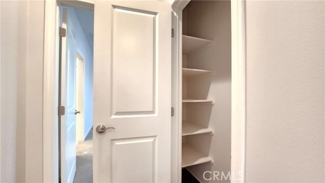 Building Photo - 22 Ovation